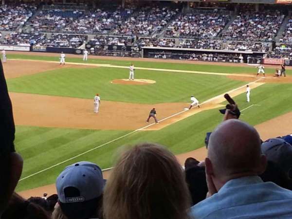 Yankee Stadium, section: 230, row: 11, seat: 17