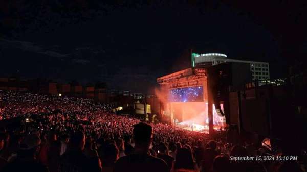 Fiddler's Green Amphitheatre, section: 201, row: M, seat: 203