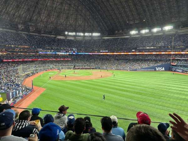 Rogers Centre, section: 207, row: 5, seat: 10