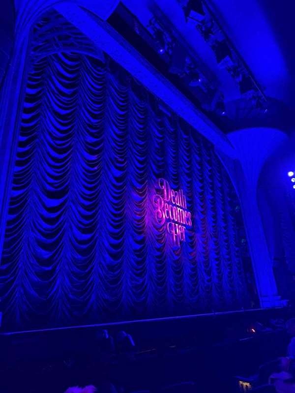 Lunt-Fontanne Theatre, section: Orchestra L, row: E, seat: 13
