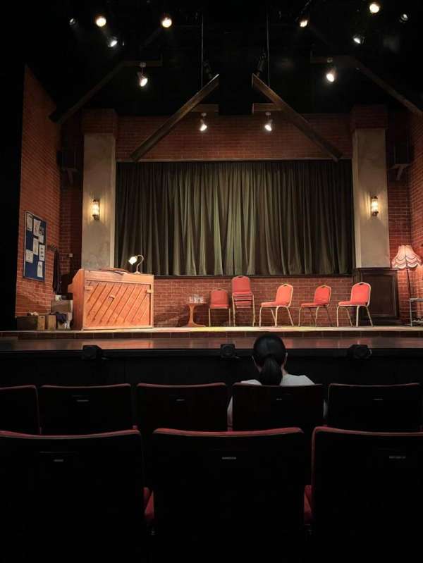 Kiln Theatre, section: Stalls, row: D, seat: 8