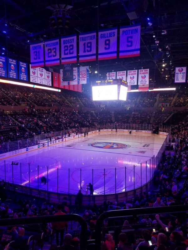 Nassau Veterans Memorial Coliseum, section: 108, row: 10, seat: 1