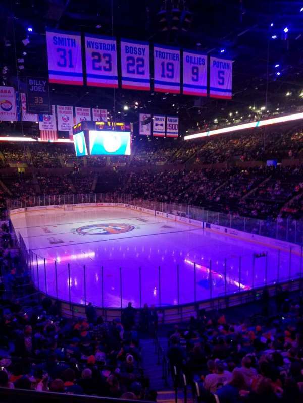 Nassau Veterans Memorial Coliseum, section: 111, row: 10, seat: 1