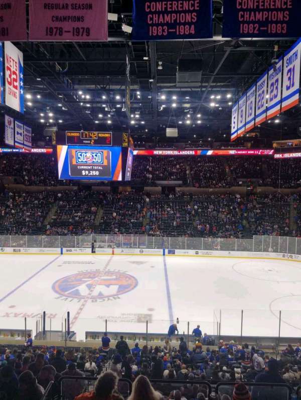 Nassau Veterans Memorial Coliseum, section: 222, row: 1, seat: 10