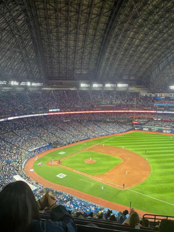 Rogers Centre, section: 515, row: 19, seat: 3