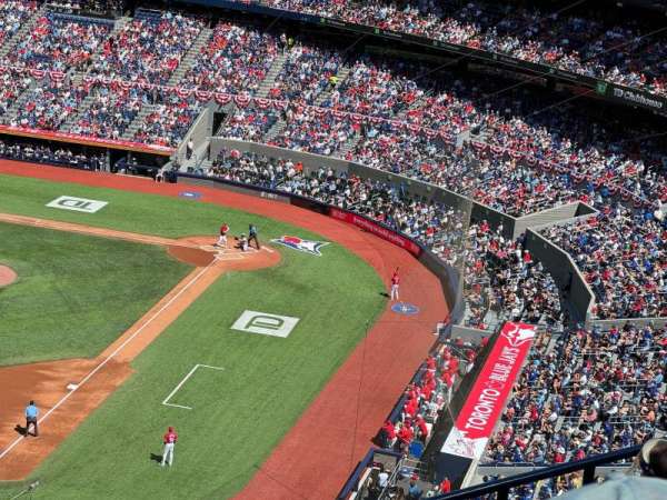 Rogers Centre, section: 537, row: 9, seat: 5