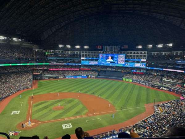 Rogers Centre, section: 520, row: 4, seat: 11