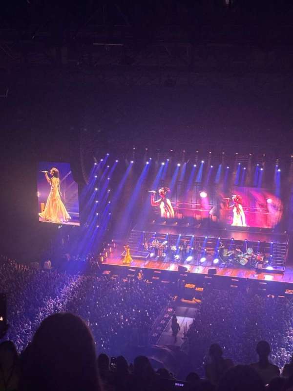 First Direct Bank Arena, section: 328, row: N, seat: 8