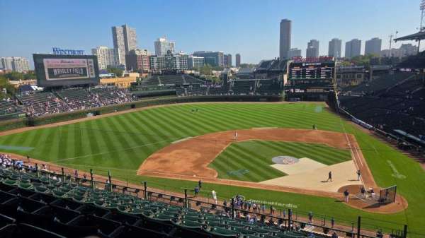 Wrigley Field, section: 312L, row: 9, seat: 16