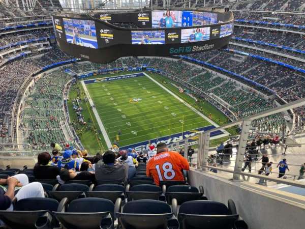 SoFi Stadium, section: 553, row: 15, seat: 4