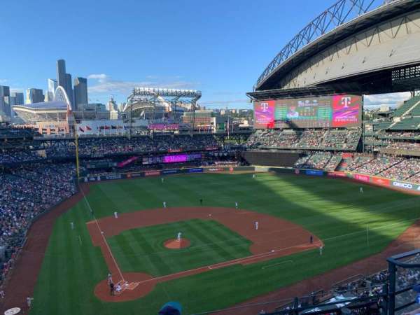 T-Mobile Park, section: 327, row: 4, seat: 5