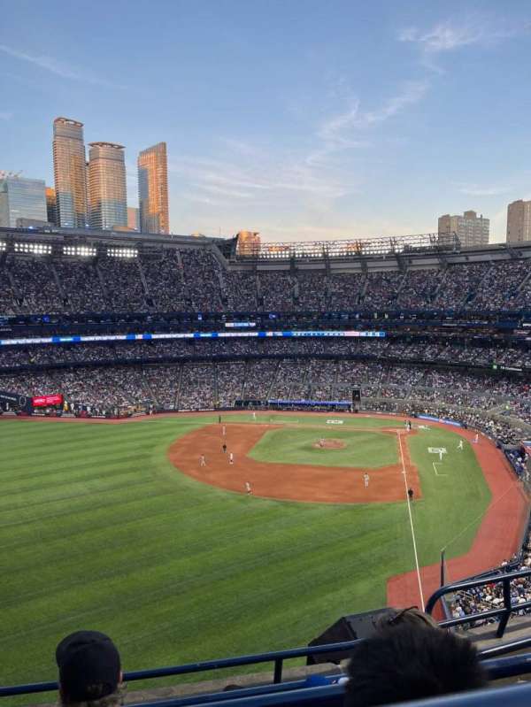 Rogers Centre, section: 540, row: 4, seat: 3