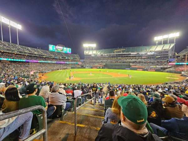 Oakland Coliseum, section: 114, row: 28, seat: 20