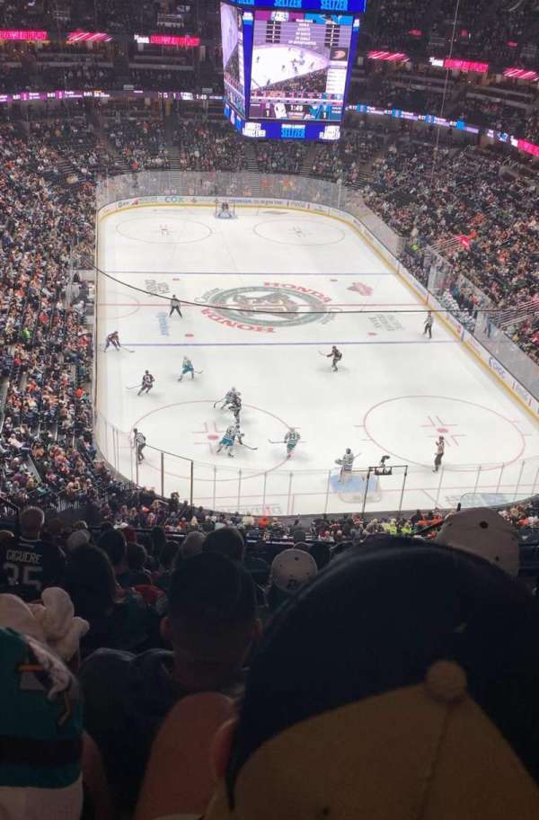 Honda Center, section: 424, row: N, seat: 6