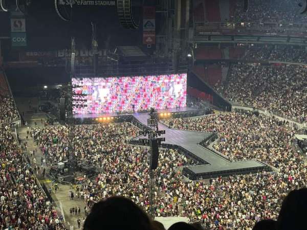 State Farm Stadium, section: 433, row: 13, seat: 5
