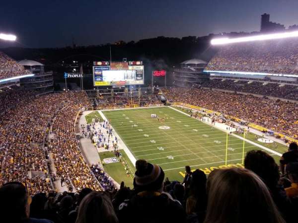 Acrisure Stadium, section: 519, row: Q, seat: 9