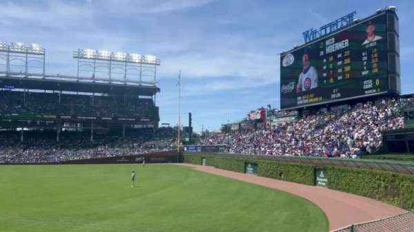 Wrigley Field, section: 514, row: 2, seat: 6