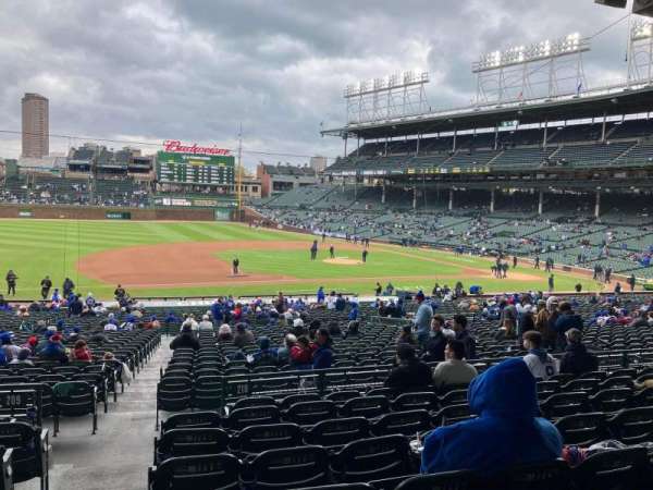 Wrigley Field, section: 210, row: 8, seat: 1