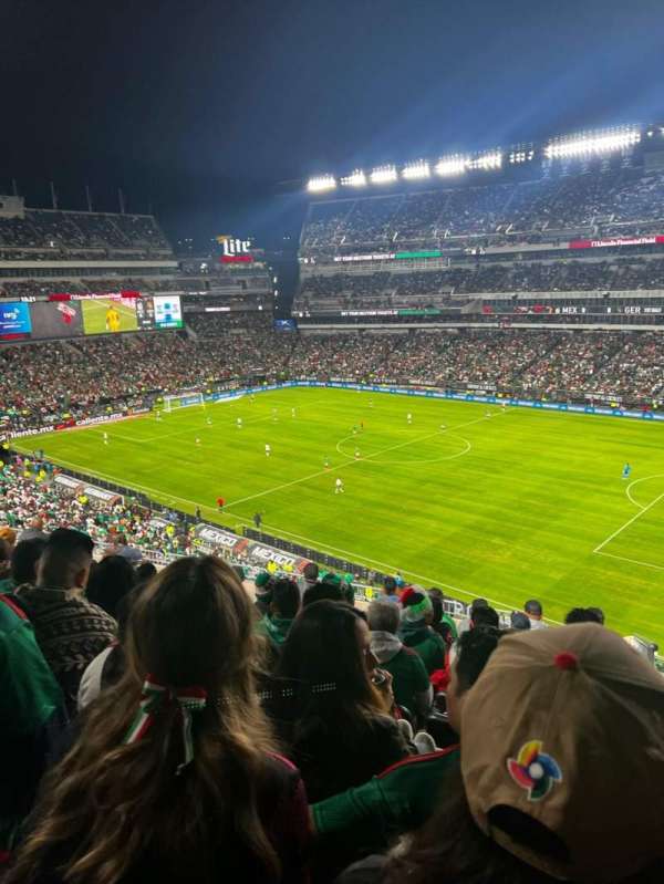 Lincoln Financial Field, section: C25, row: 14, seat: 7