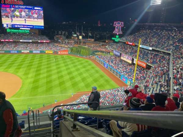 Citizens Bank Park, section: 412, row: 9, seat: A