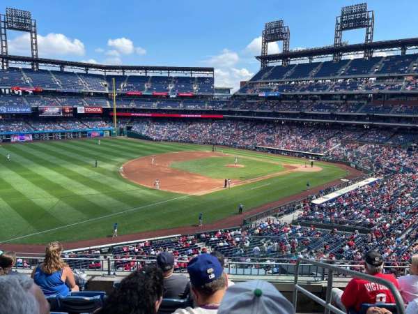 Citizens Bank Park, section: 234, row: 5, seat: 1