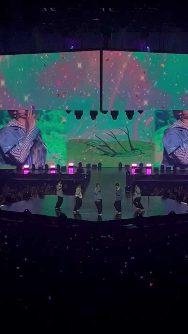 Madison Square Garden, section: 102, row: 17, seat: 13