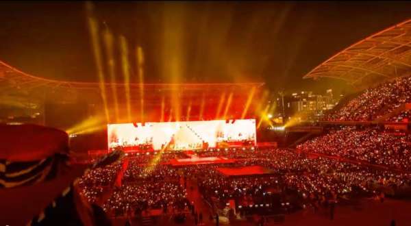 BMO Stadium, section: 223, row: H, seat: 21
