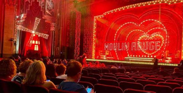 Hollywood Pantages Theatre, section: Orchestra Rc, row: P, seat: 207