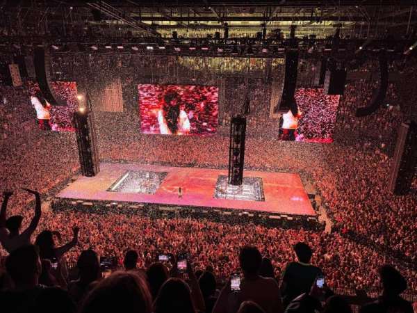 Ziggo Dome, section: 203, row: 5, seat: 58