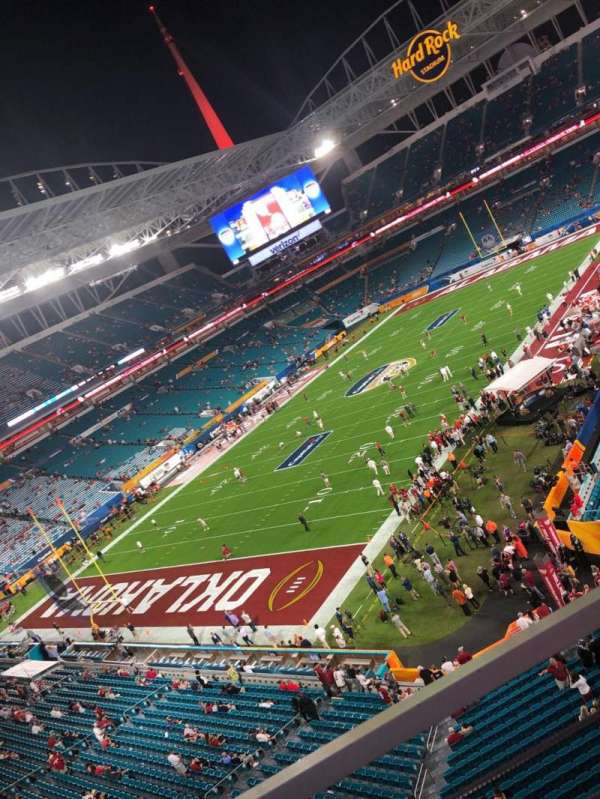 Hard Rock Stadium, section: 353, row: W2, seat: 6