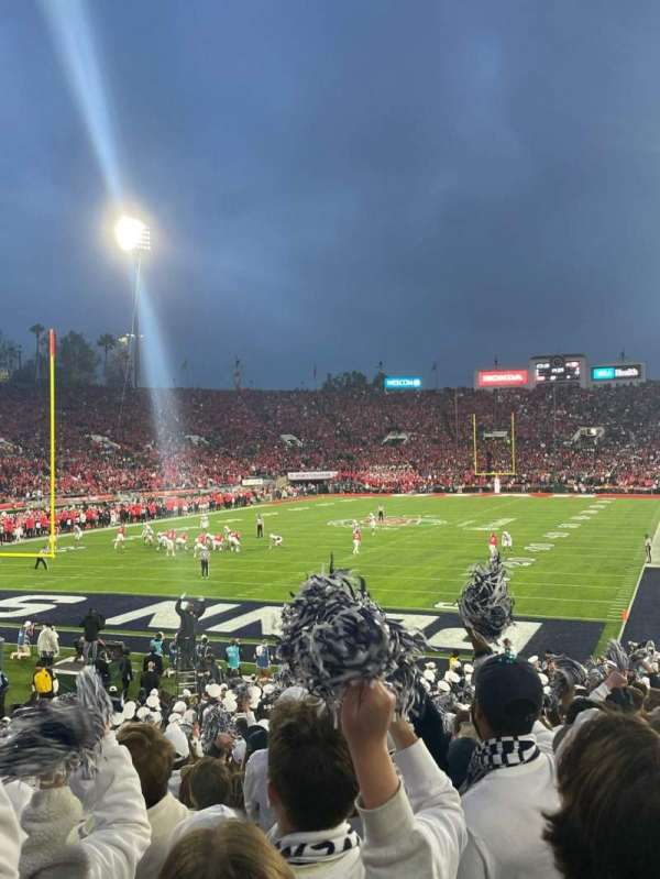 Rose Bowl, section: 13-H, row: 21, seat: 105