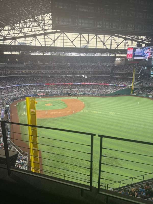 Globe Life Field, section: 326, row: 2, seat: 4