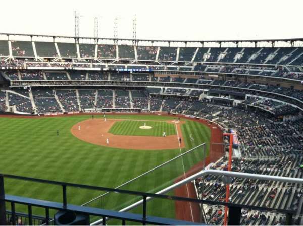 Citi Field, section: 533, row: 2, seat: 1