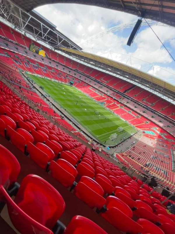 Wembley Stadium, section: 521, row: 12, seat: 237