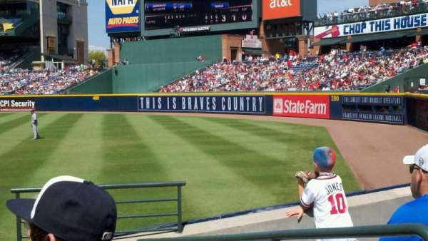 Turner Field, section: 125, row: 13, seat: 102