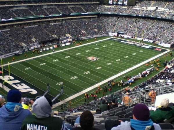 MetLife Stadium, section: 346, row: 17, seat: 8
