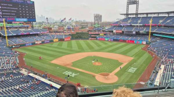 Citizens Bank Park, section: 324, row: 4, seat: 6