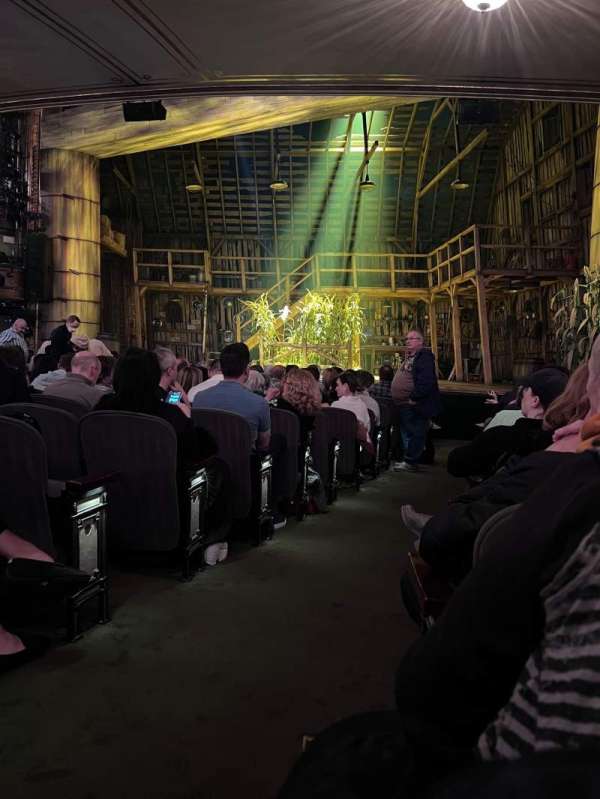 Nederlander Theatre, section: Orchestra R, row: O, seat: 2