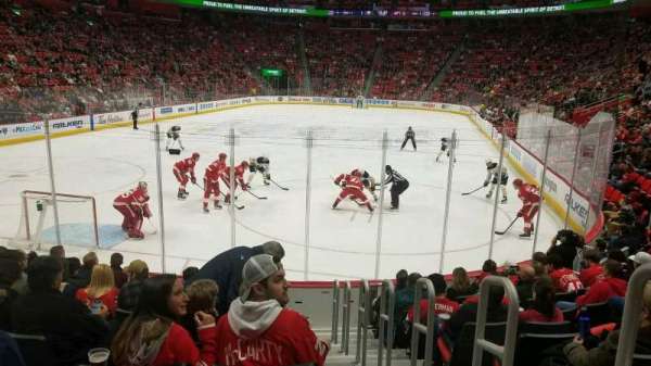 Little Caesars Arena, section: 102, row: 9, seat: 1