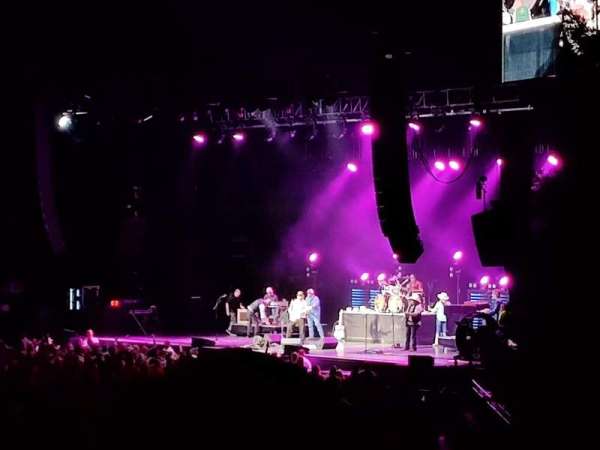 Ameris Bank Amphitheatre, section: 101, row: T, seat: 1