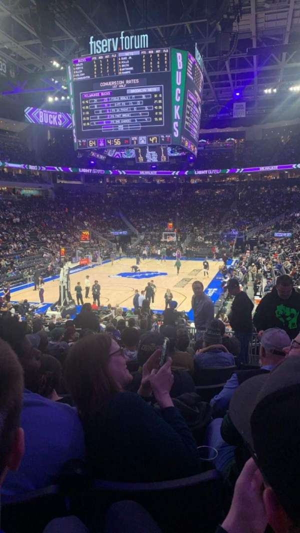 Fiserv Forum, section: 121, row: 17, seat: 5