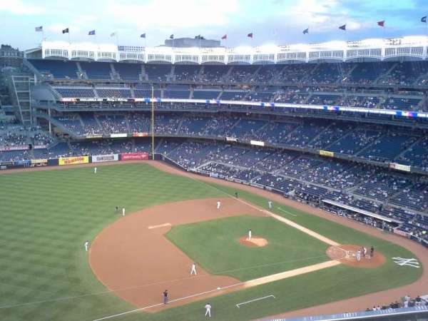 Yankee Stadium, section: 427, row: 1, seat: 2