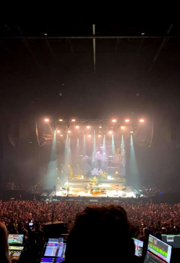 TikTok Entertainment Centre, section: 10, row: CC, seat: 90