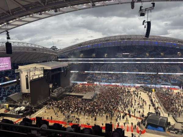 Allianz Stadium, Sydney, section: 414, row: P, seat: 9