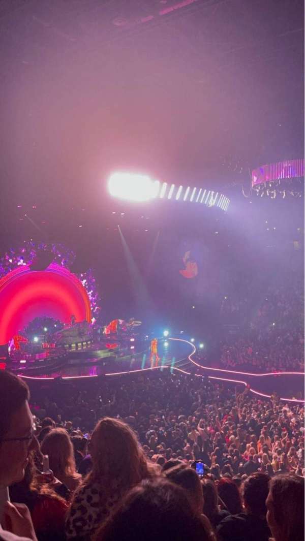 AO Arena, section: 103, row: T, seat: 10