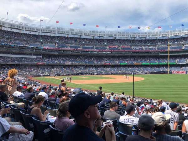 Yankee Stadium, section: 110, row: 22, seat: 6