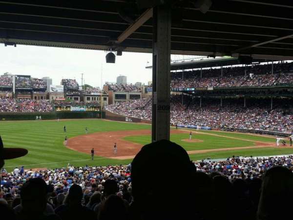 Wrigley Field, section: 208, row: 15, seat: 20