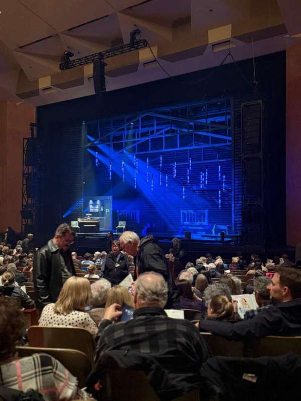 Keller Auditorium, section: Orchestra E, row: T, seat: 6
