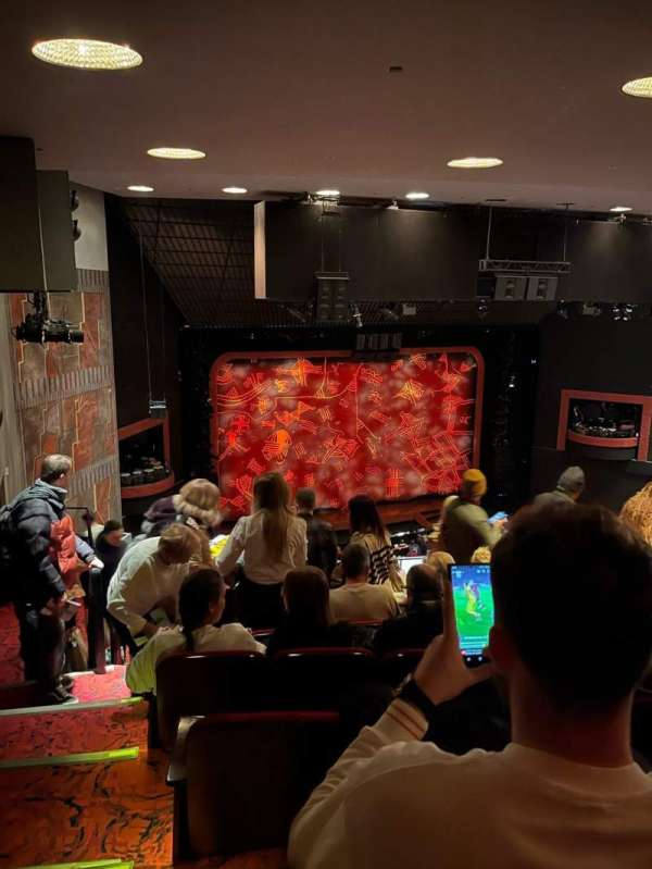 Minskoff Theatre, section: Mezzanine, row: L, seat: 102