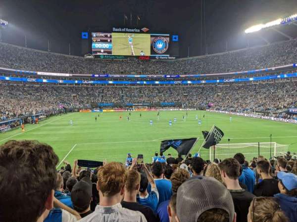 Bank of America Stadium, section: 122, row: 19, seat: 18